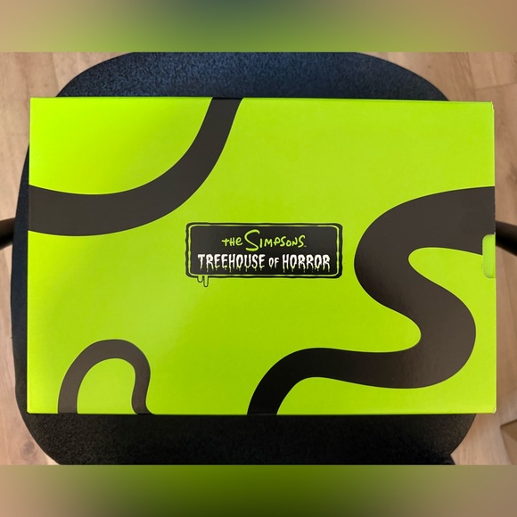 Adidas The Simpsons Forum 84 Low CL Lime Green / Unisex / Brand New in Box - Picture 5 of 8